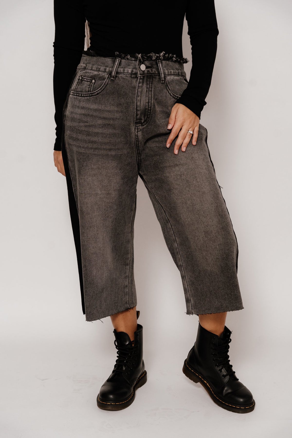 Bermuda En Jean Gris - Joe